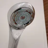 ReFa (เฉพาะชั้นพรีเมียมเท่านั้น)