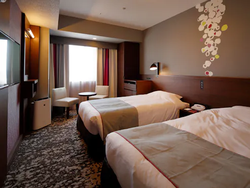 Twin Room B