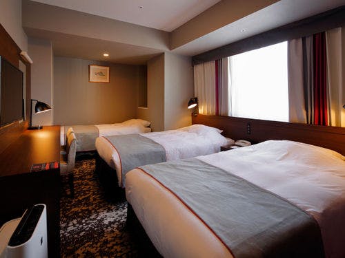 ツイン＋エキストラベッドをご用意。