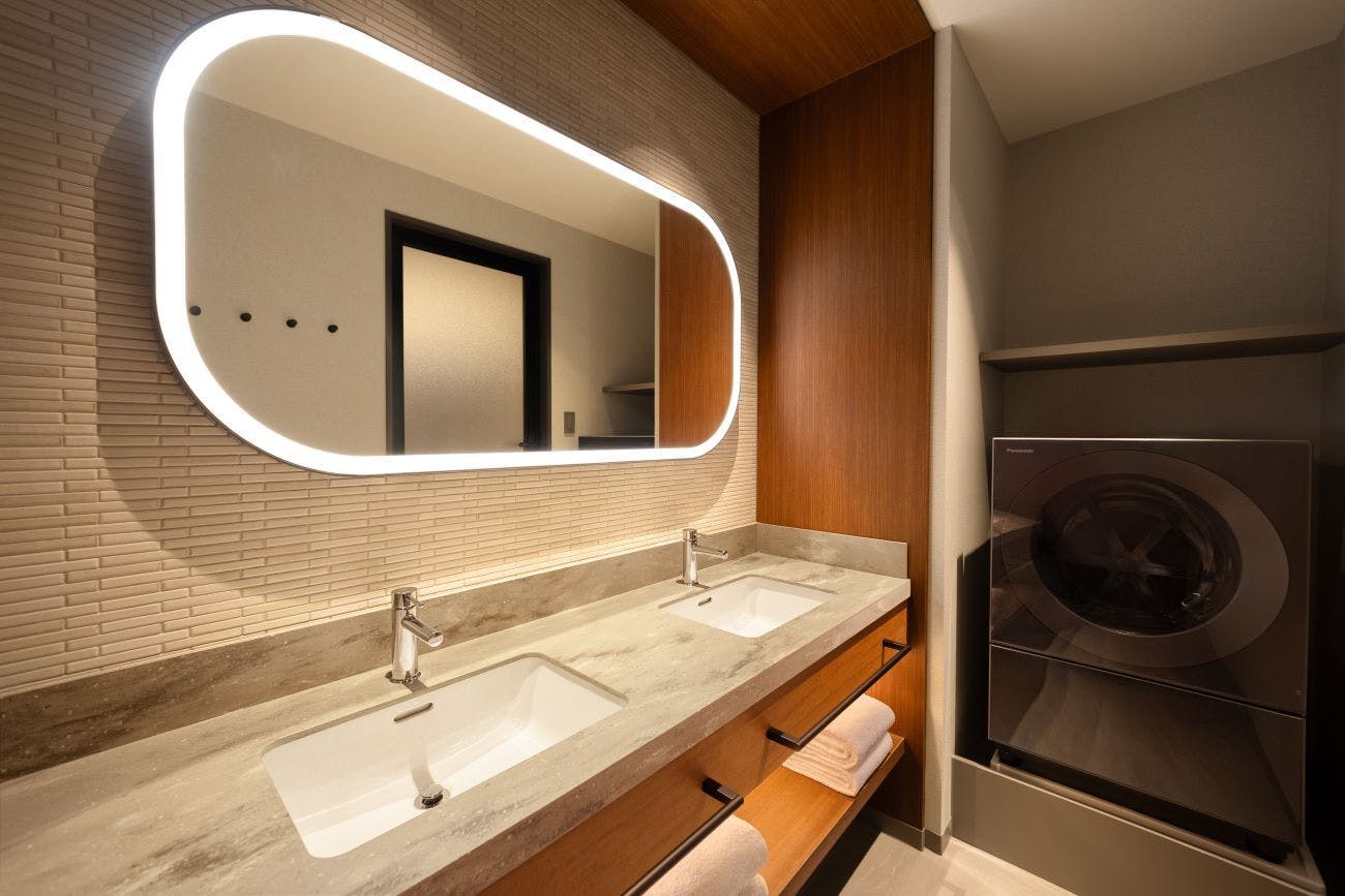 オリエンタル プレミア レジデンス