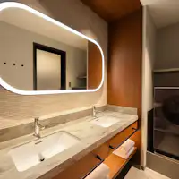 オリエンタル プレミア レジデンス