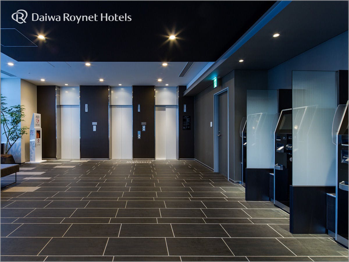 ล็อบบี้ & ลิฟต์