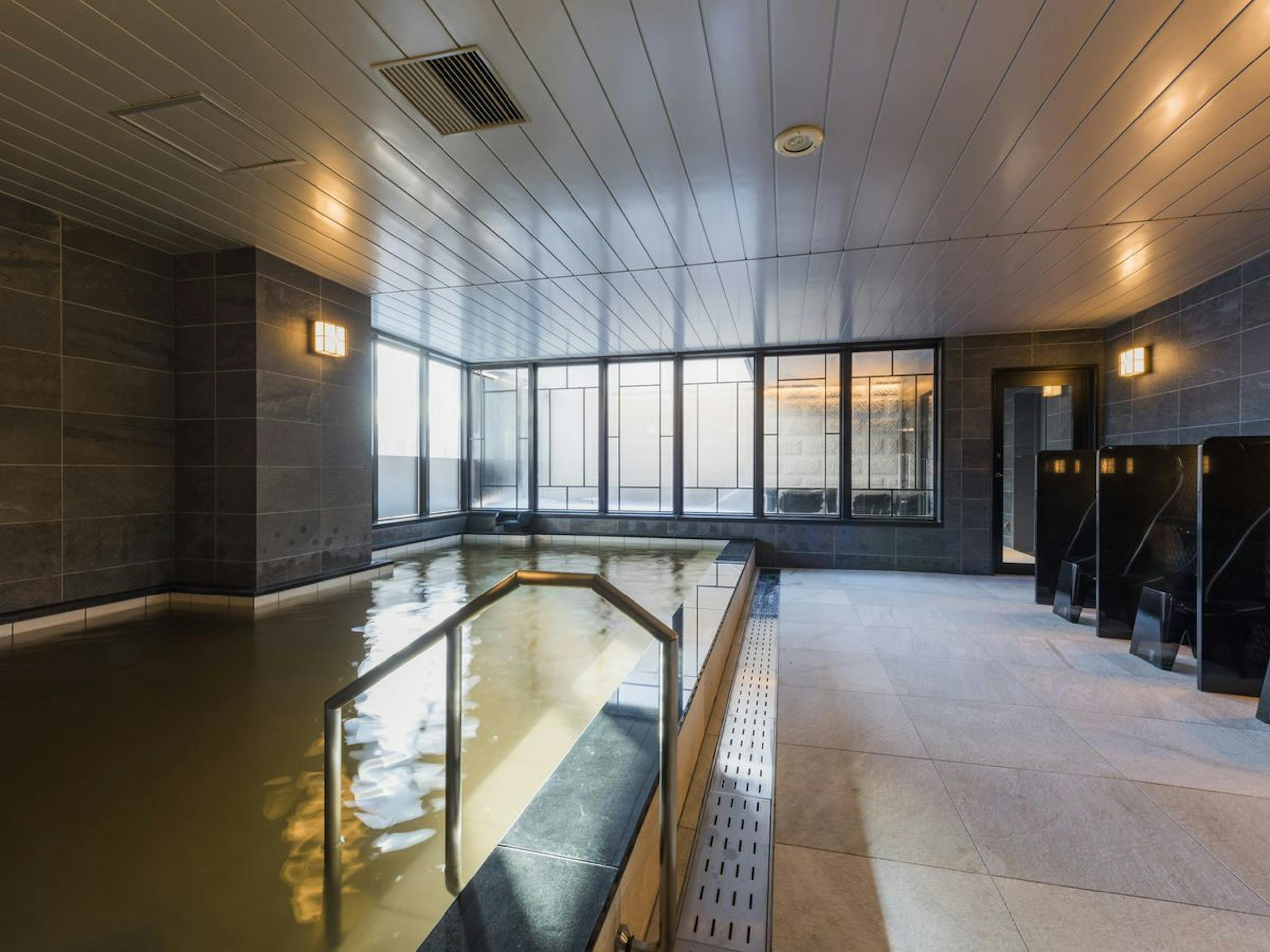 【ホテルソニア小樽(天然温泉 小樽運河の湯)】天然温泉の大浴場