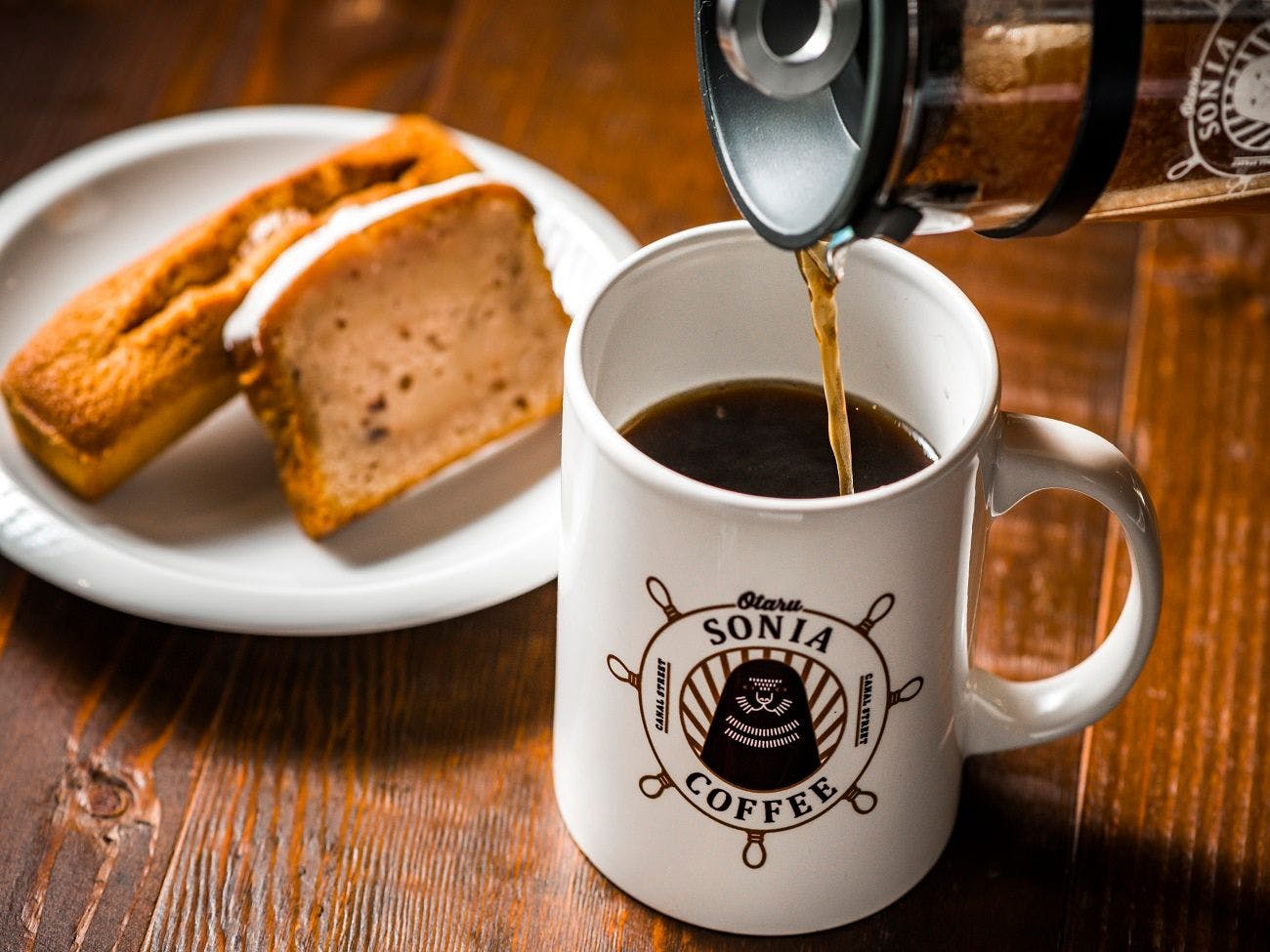 เชิญลิ้มลองกาแฟเบลนด์สูตรพิเศษของเรา