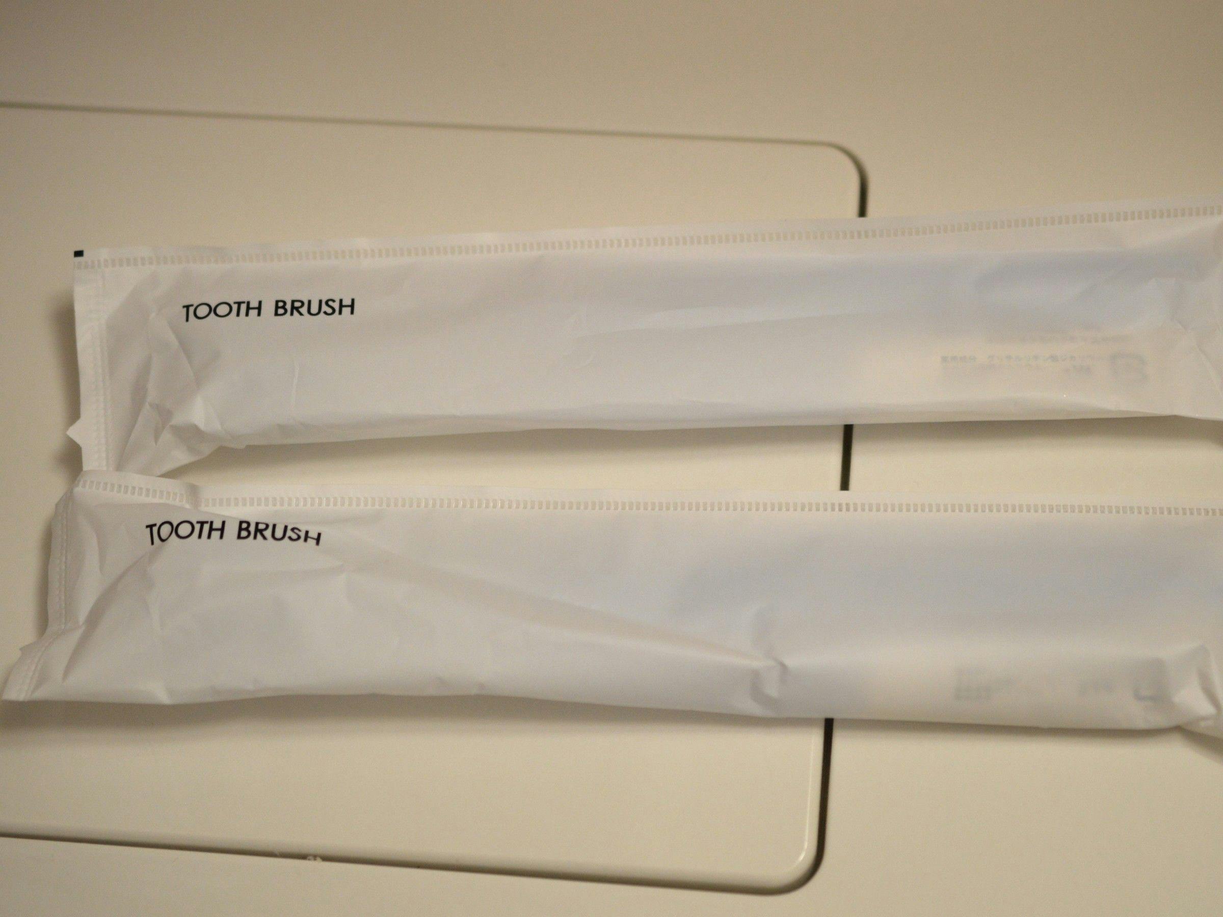 客室アメニティ　歯ブラシ