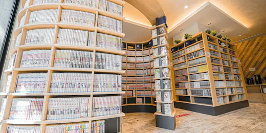 Quintessa Hotel Tokyo Haneda Comic & Books