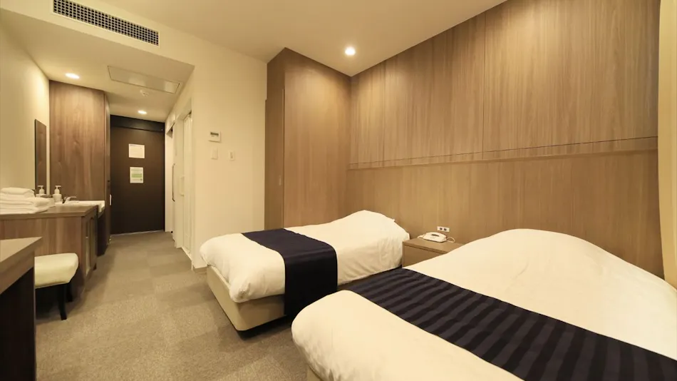 Capital Hotel 1000