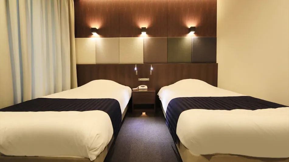 Capital Hotel 1000