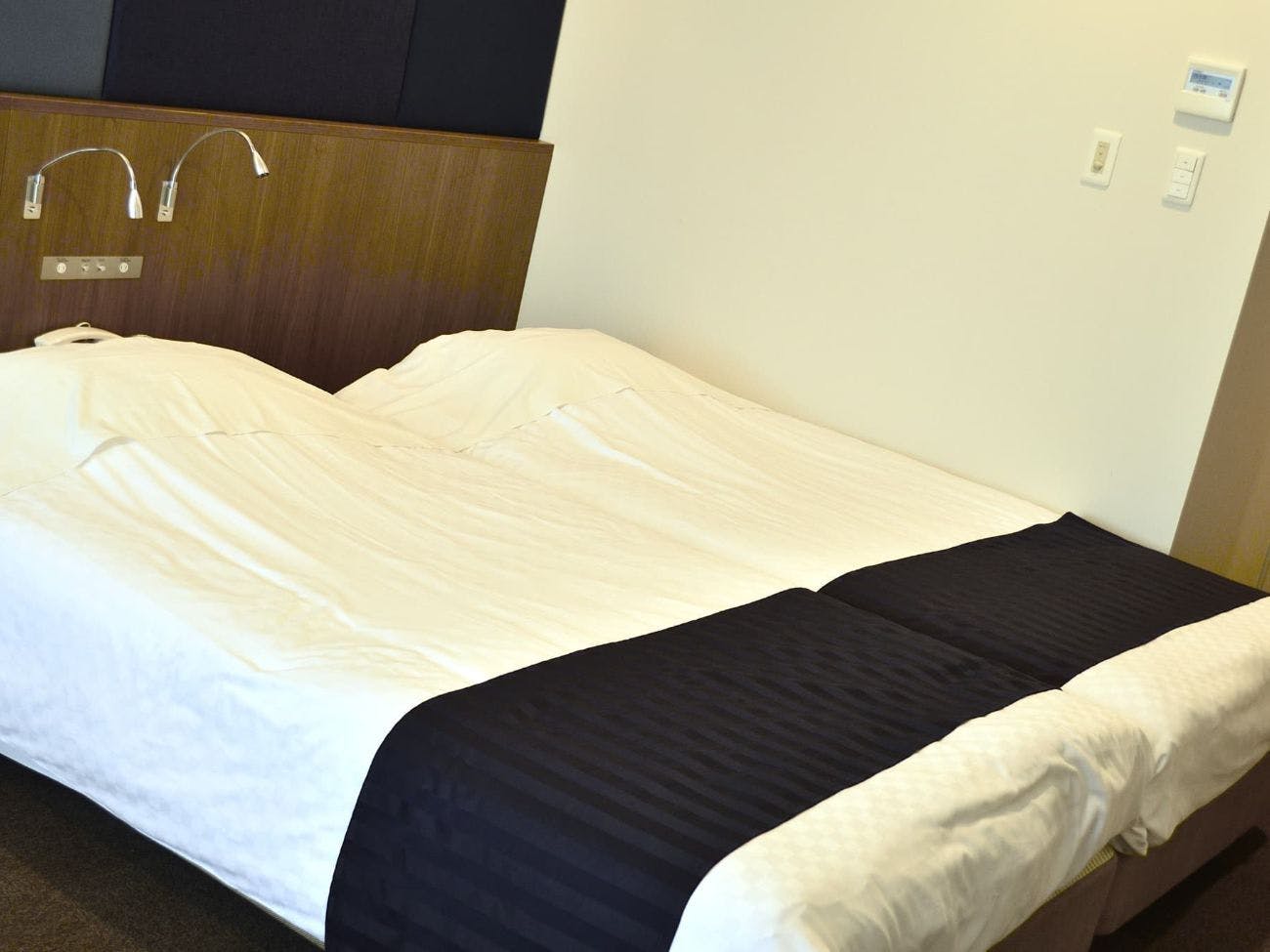 Capital Hotel 1000