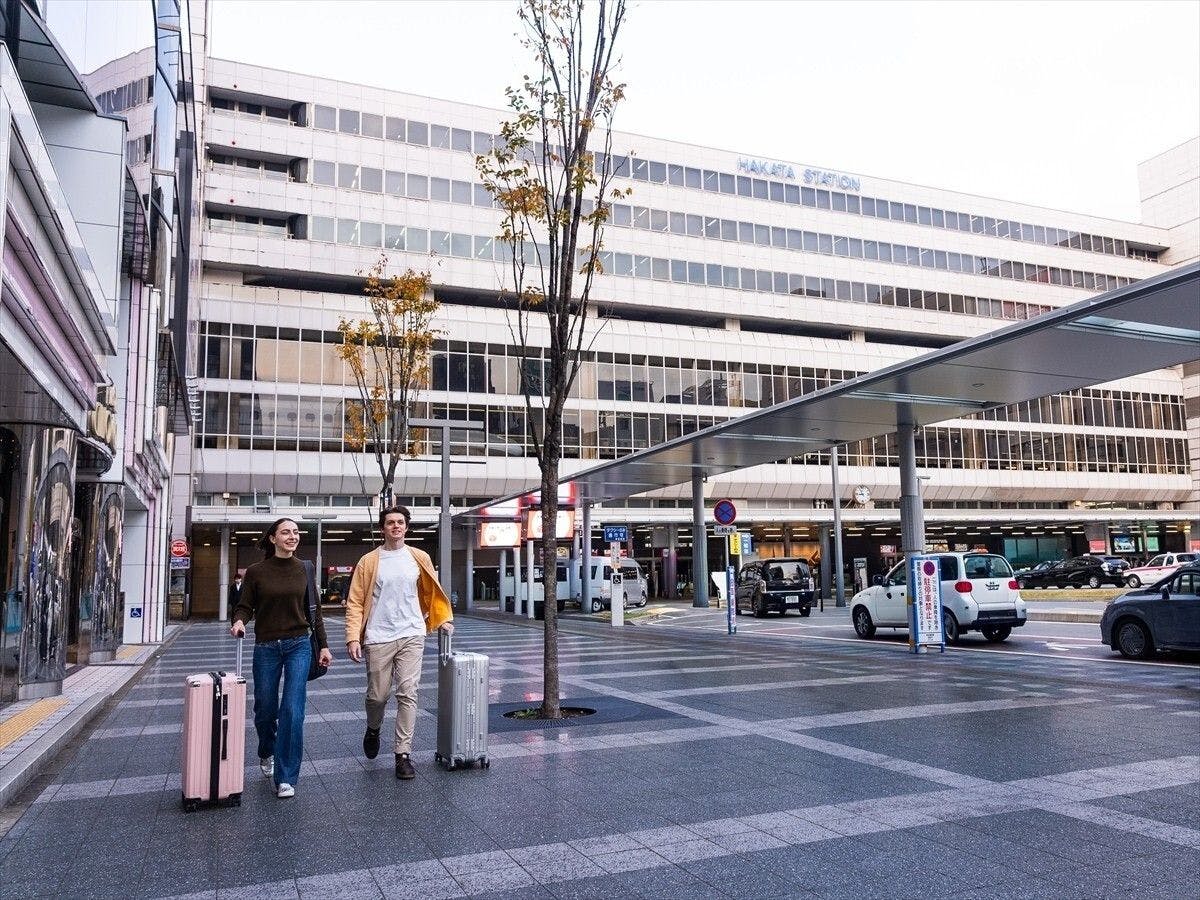 สถานีฮากาตะ