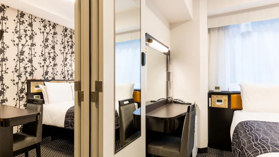 APA Hotel <Yodoyabashi Kitahama Ekimae> (All Rooms Non-Smoking)