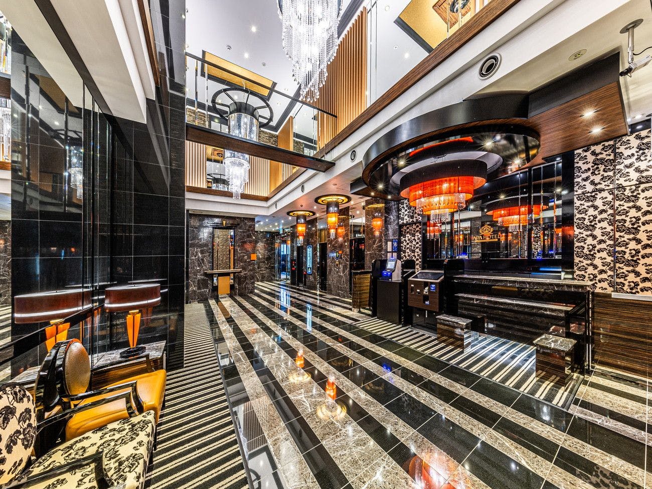 フロントロビー