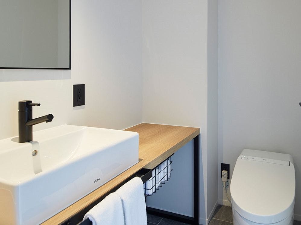 ◆洗面台、温水洗浄トイレ◆