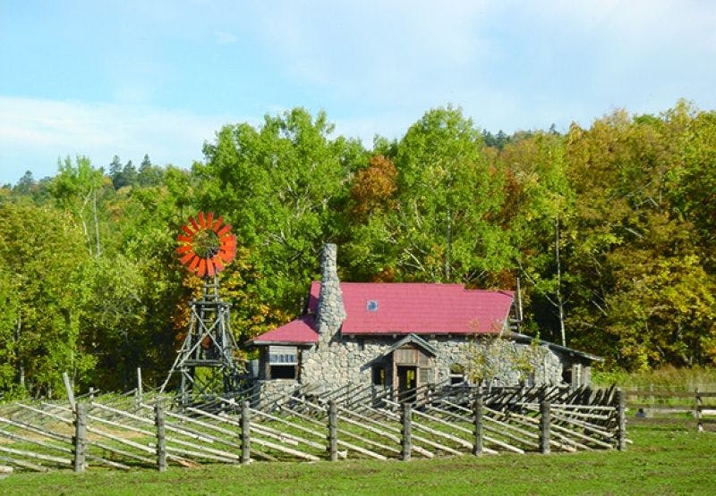 (บ้านหินของโกโร) สถานที่ถ่ายทำจากทางเหนือ