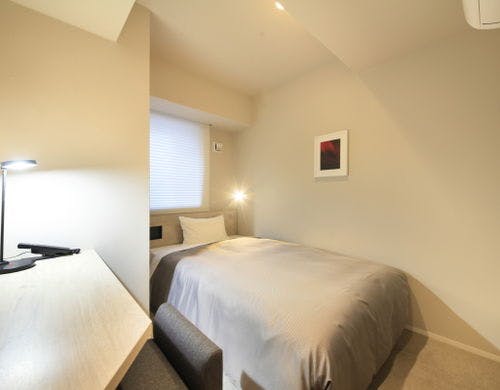 コーナーシングル