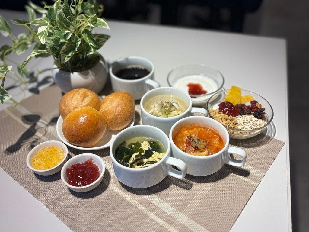 朝食ビュッフェ　7：00～10：00(LO9：30)