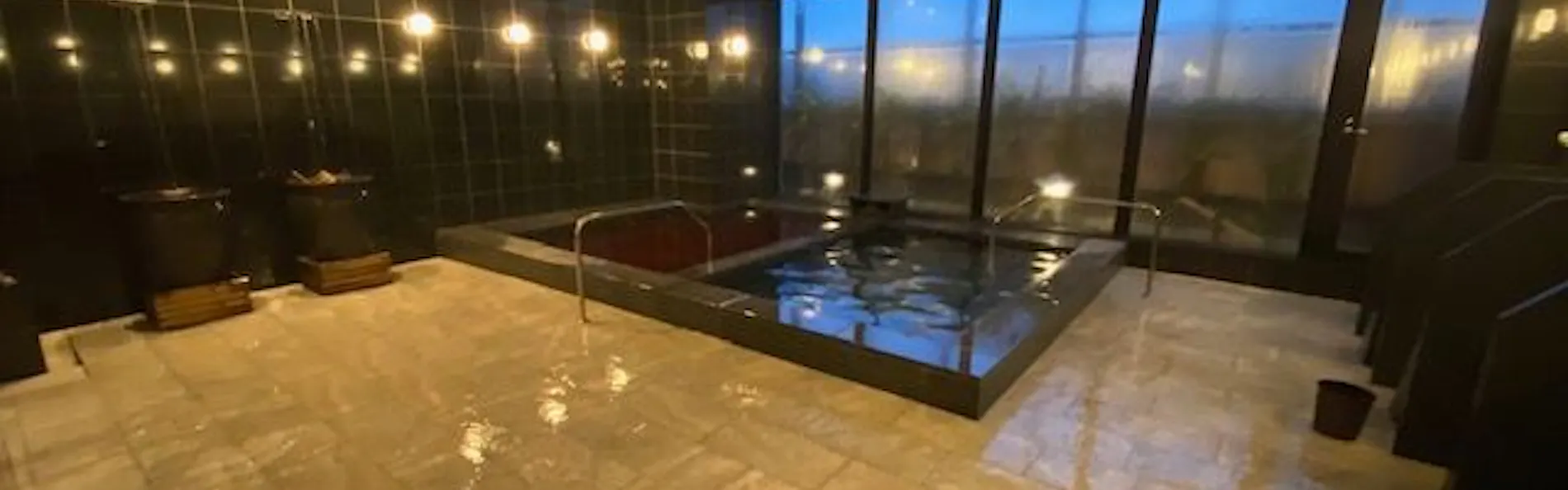 HOTEL BAYGULLS (ホテル ベイガルズ)