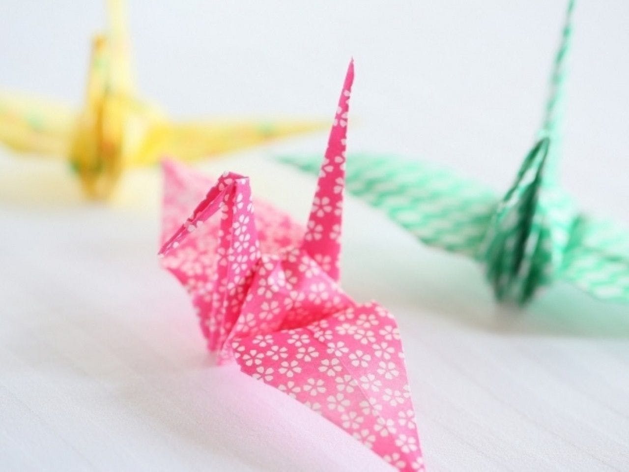 นกกระเรียน折り鶴