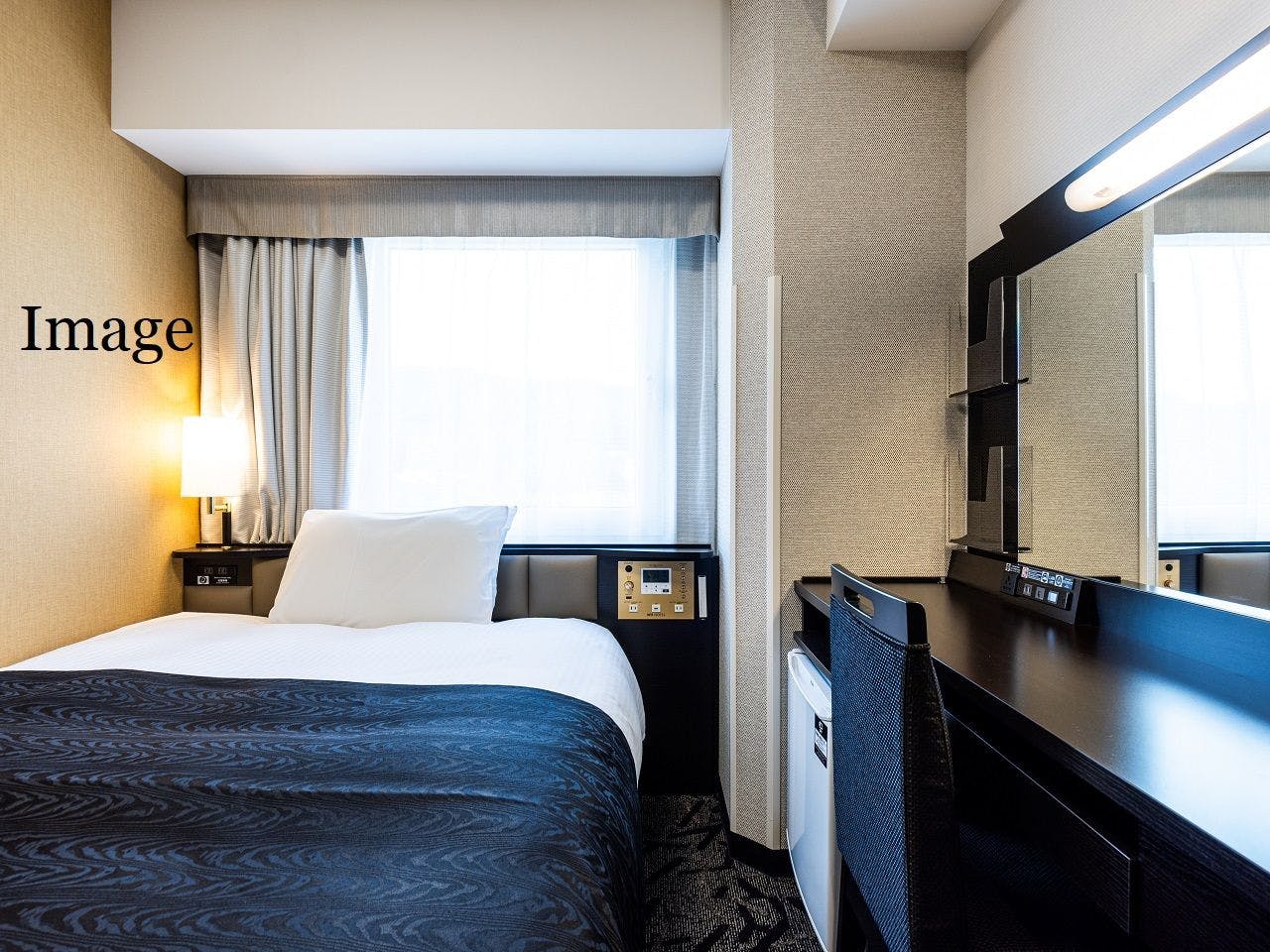 ชั้นบนสุด ห้องเดี่ยว ปลอดบุหรี่ (ภาพตัวอย่าง)