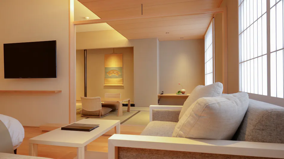 Kaminarimon Ryokan