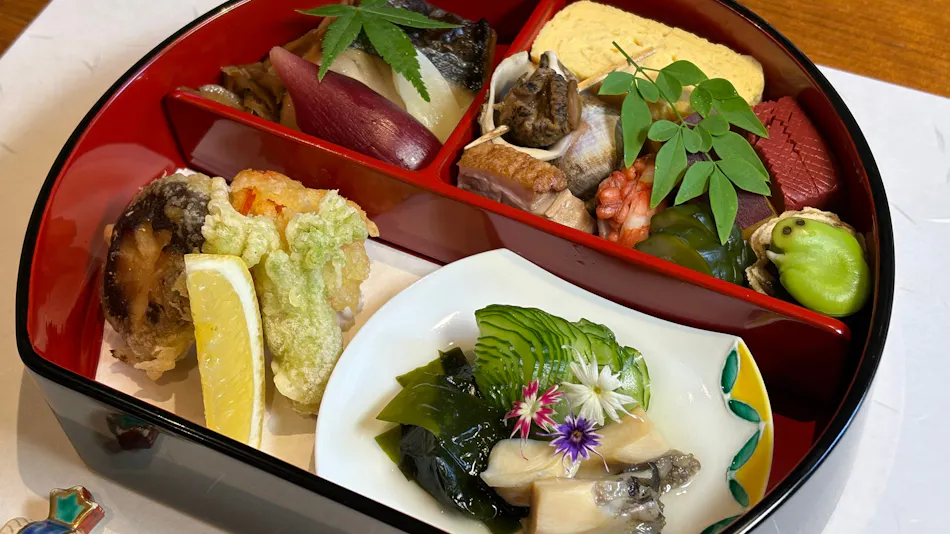 Kaminarimon Ryokan