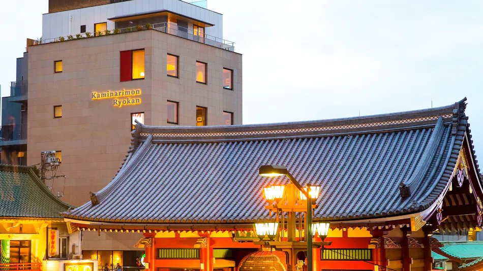 Kaminarimon Ryokan