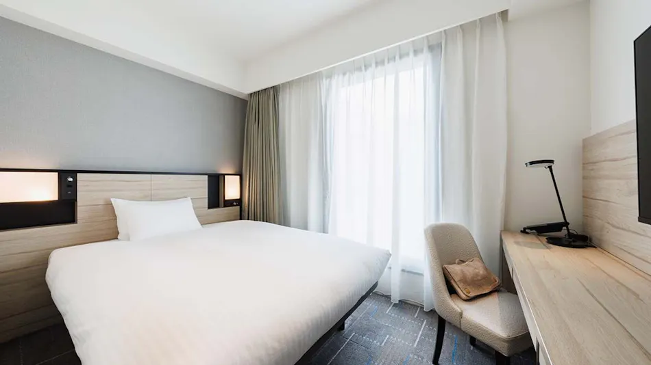 JR-East Hotel Mets Premier Gotanda