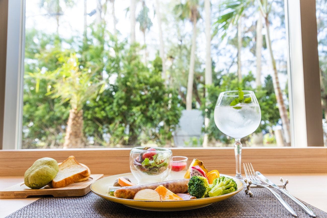 HOTEL SANSUI NAHA 波の上温泉