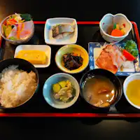 ■ Contoh menu harian (nasi)