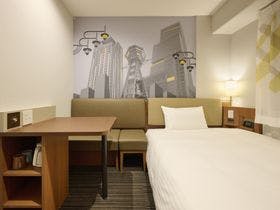 ヴィアイン新大阪 3枚目