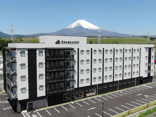 シンプルステイ<朝食ブッフェ付>富士山伏流水の大浴場/駐車場無料