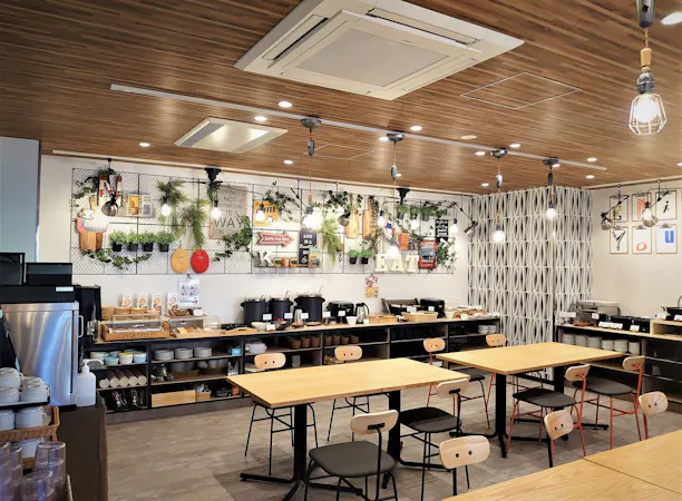 レストラン 朝食会場 写真:GR