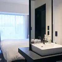 อ่างล้างหน้าในห้องพักแบบสแตนดาร์ดทวินรูม.