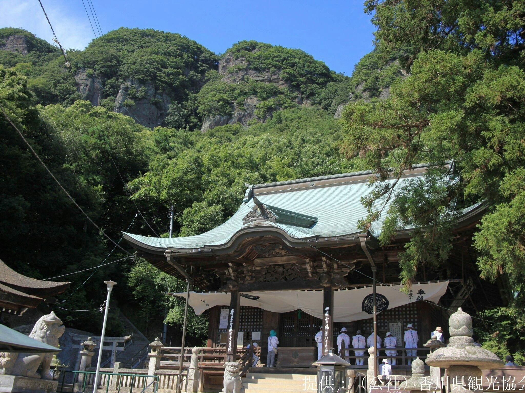 [ภาพการท่องเที่ยว] วัดยากุริ