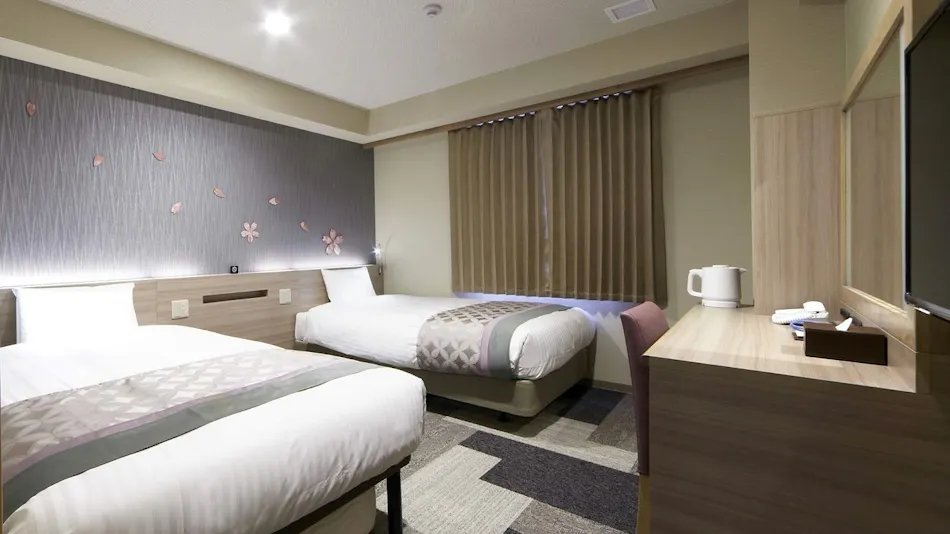 Bridge Hotel Shinsaibashi