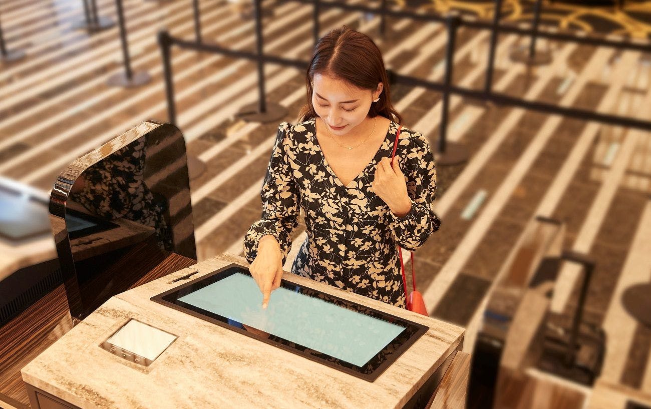 自動チェックイン機