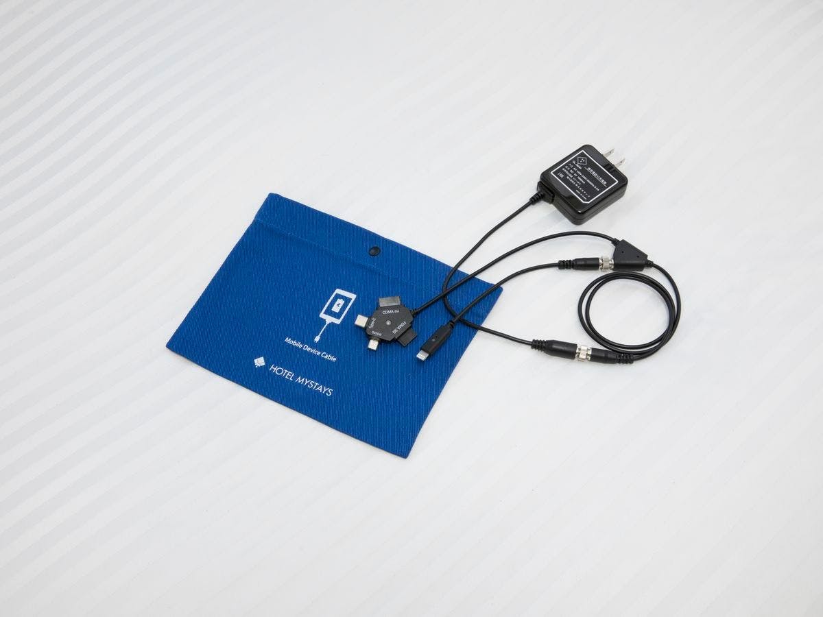 มีที่ชาร์จไฟให้บริการในห้องพัก