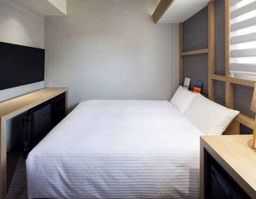 シャワーブースにReFaシャワーヘッドを採用