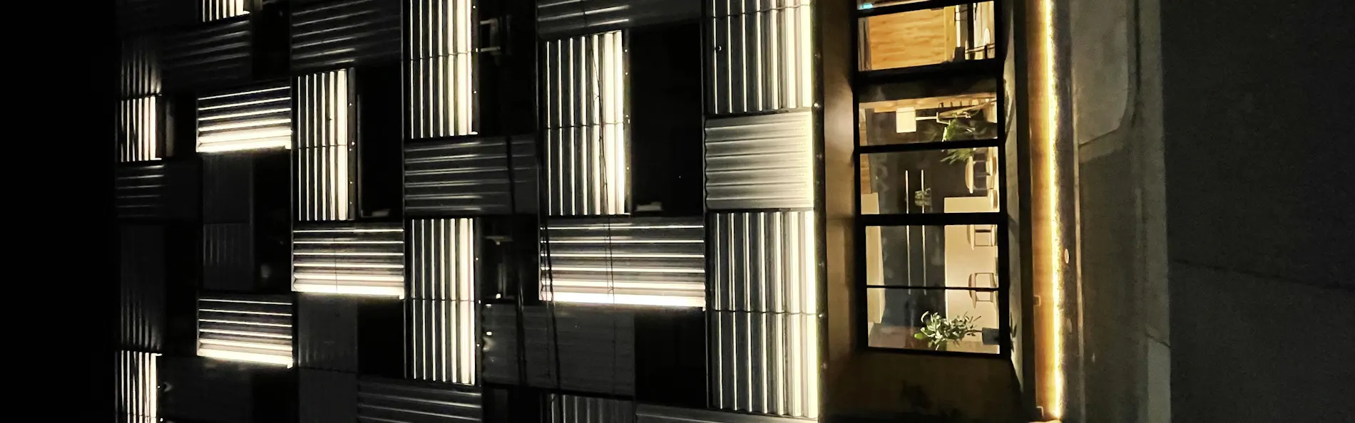 R Hotel Namba