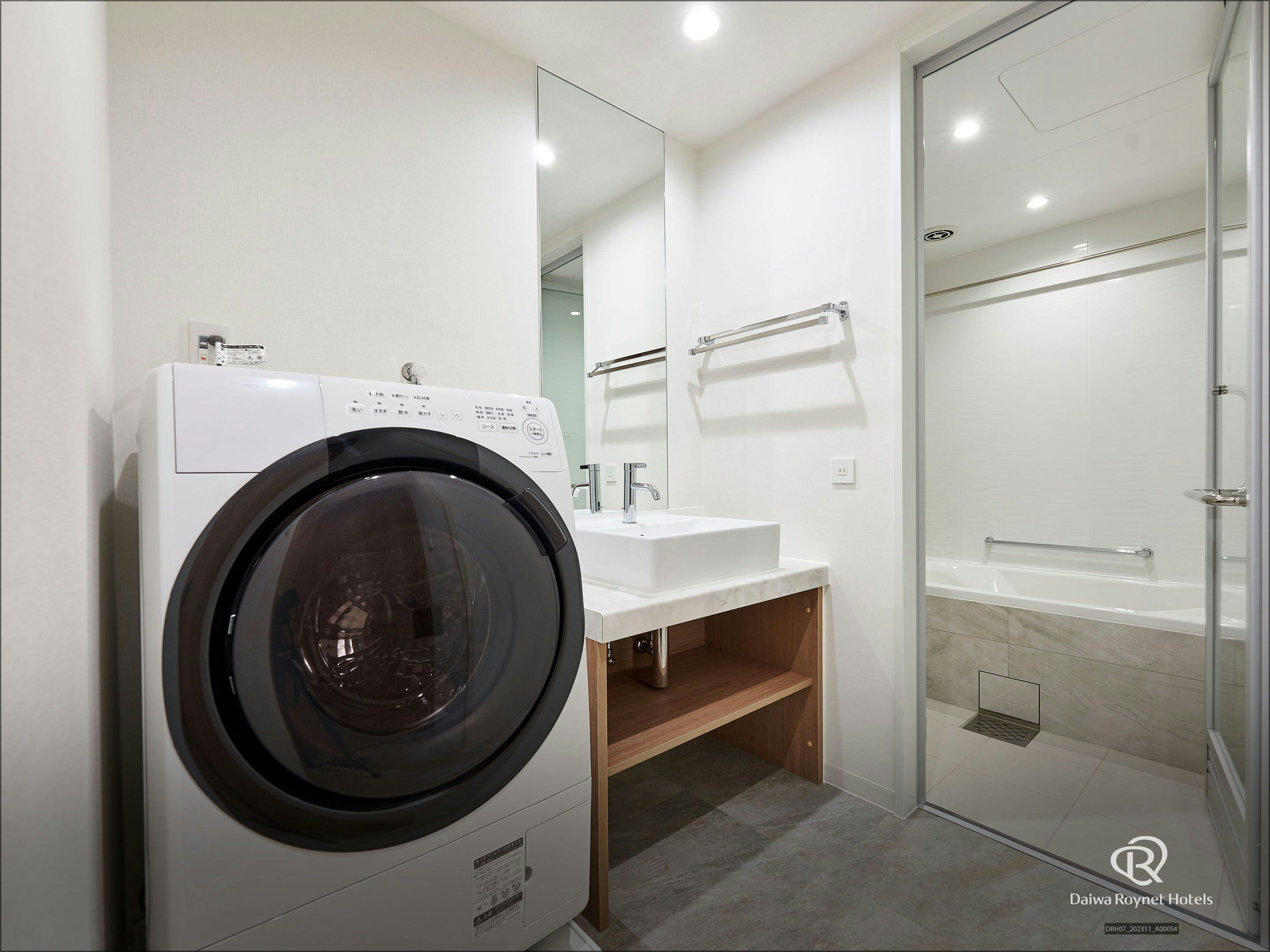 レジデンシャルツインバスルーム