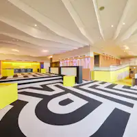 ล็อบบี้ (กลางวัน)