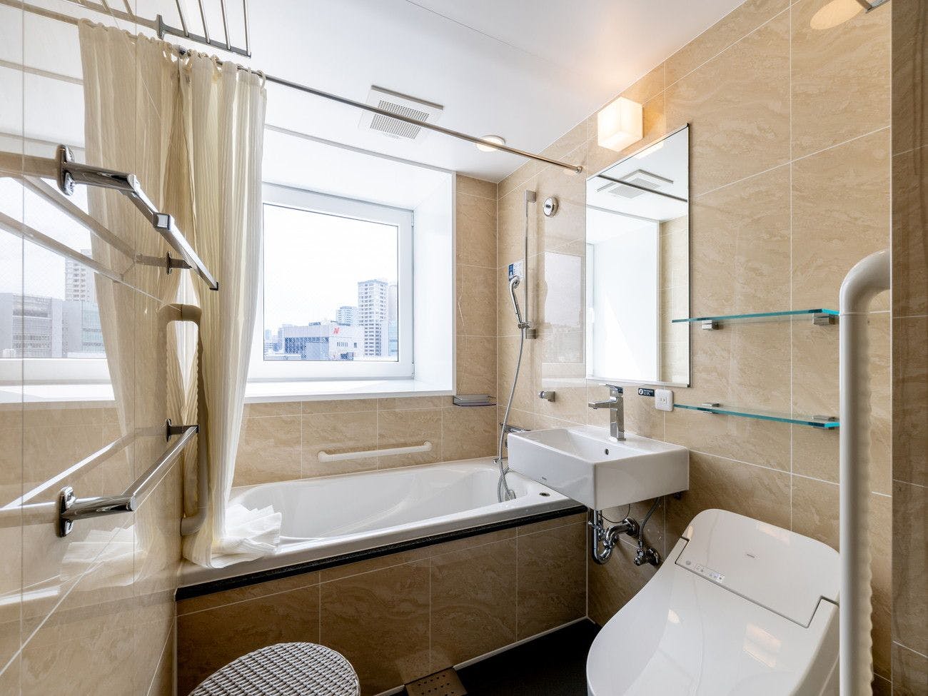 豪華雙床房浴室