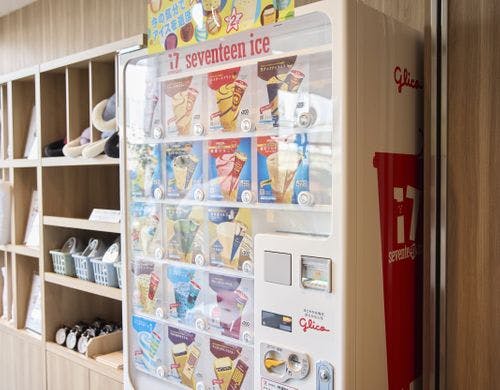 セブンティーンアイス自販機