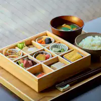 朝食