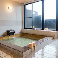 ห้องอาบน้ำรวมชาย