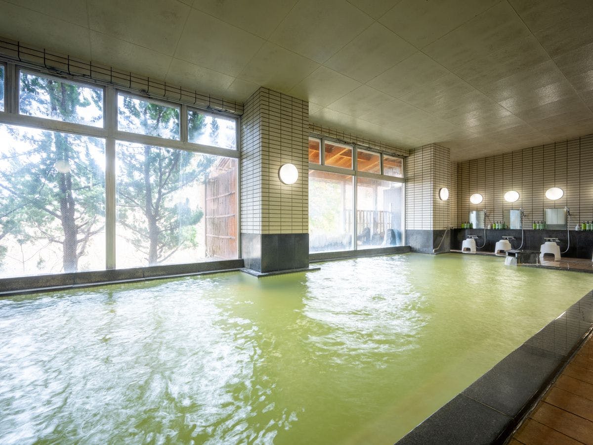 อาคารทิศใต้ ชั้น 1・ห้องอาบน้ำรวม