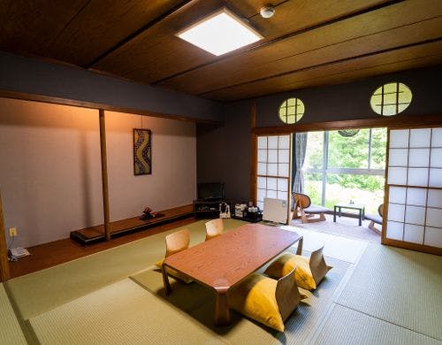 和室１０畳（一例）