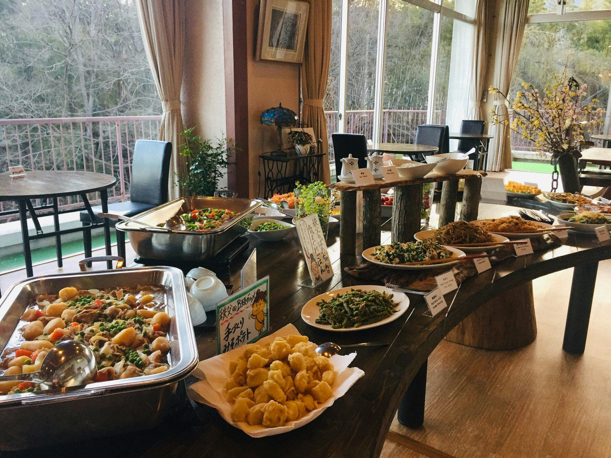 บุฟเฟ่ต์อาหารเช้าสไตล์ญี่ปุ่นทำเอง