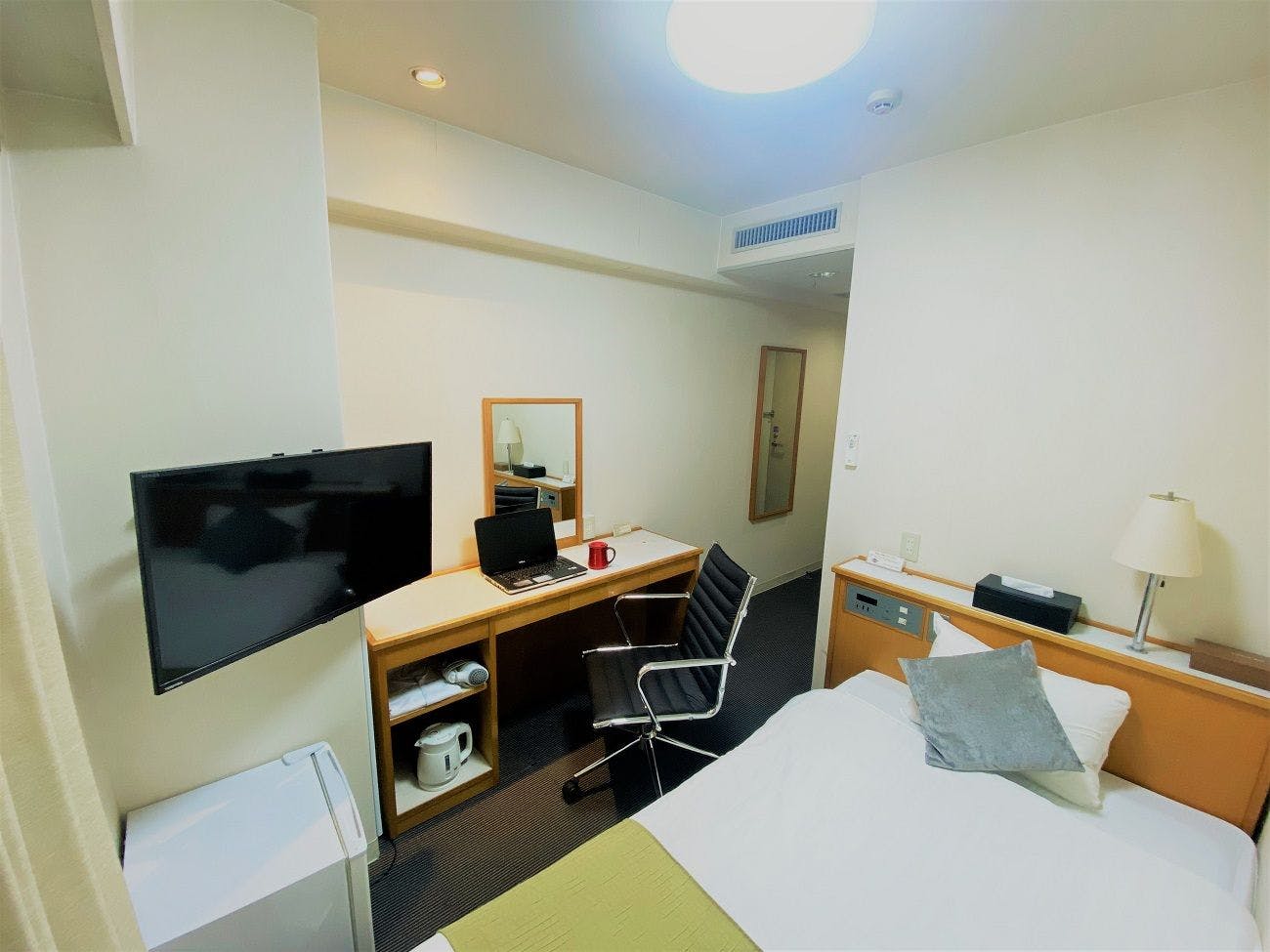 【Kamar Single Bebas Rokok】