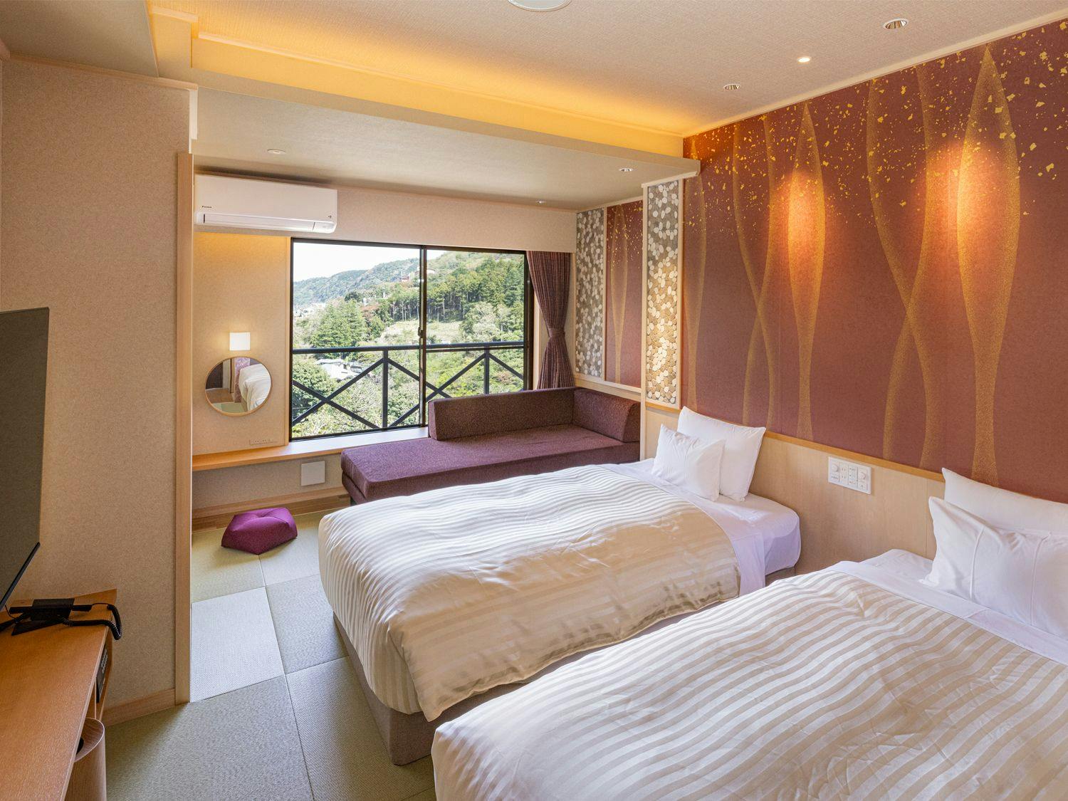 Japanese Room (Maximum Capacity: 3 Guests)